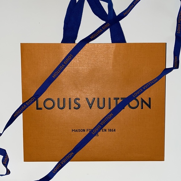 New auth Louis Vuitton Paris gift shopping paper package bag logo blue ribbons - Picture 4 of 6